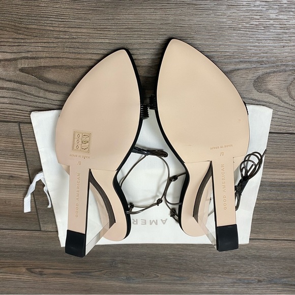 Good American Cinderella Wedge in Neoprene Black. - Picture 7 of 11